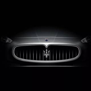 iPhone Maserati wallpaper