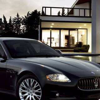 iPhone Maserati wallpaper
