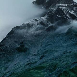 iPhone 12 mountain wallpaper