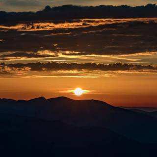 iPhone 12 mountain wallpaper