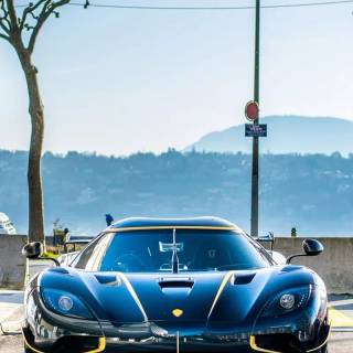 Koenigsegg Agera R blue wallpaper