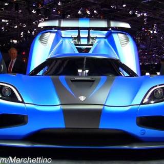 Koenigsegg Agera R blue wallpaper
