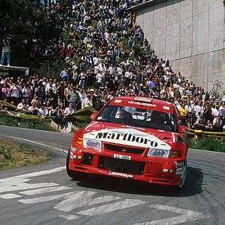 Marlboro Mitsubishi Lancer Evo 6 wallpaper