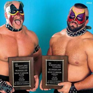 Road Warrior Animal wallpaper