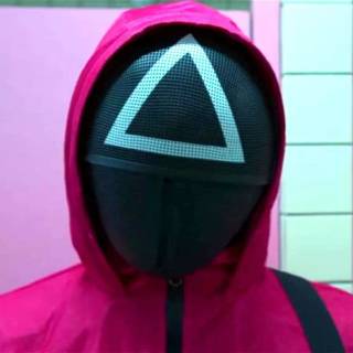 Squid Game guard PC wallpaper