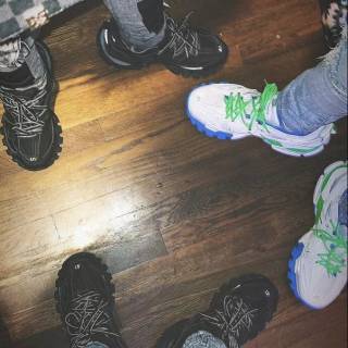 Balenciaga tracks wallpaper