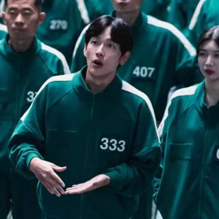 Player 333 Squid Game wallpaper