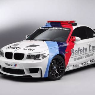 BMW police race car wallpaper