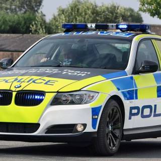 BMW police race car wallpaper