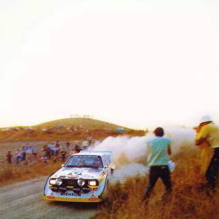 Old rally cars wallpaper