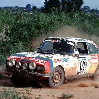 Old rally cars wallpaper