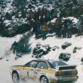 Old rally cars wallpaper