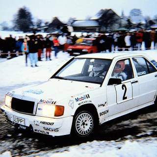 Old rally cars wallpaper