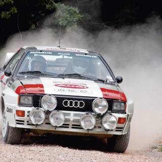 Old rally cars wallpaper