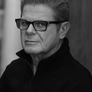 Gustavo Santaolalla wallpaper