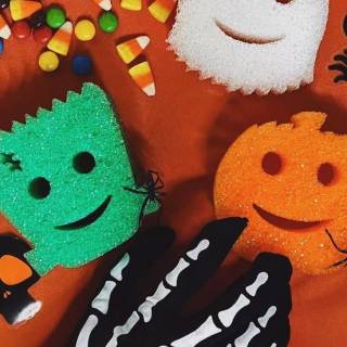 Scrub Daddy wallpaper