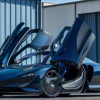 McLaren Speedtail iPhone wallpaper