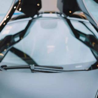 McLaren Speedtail iPhone wallpaper
