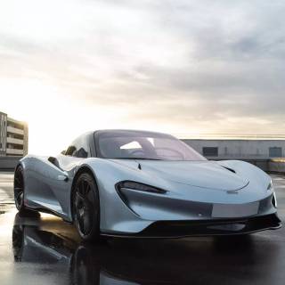 McLaren Speedtail iPhone wallpaper