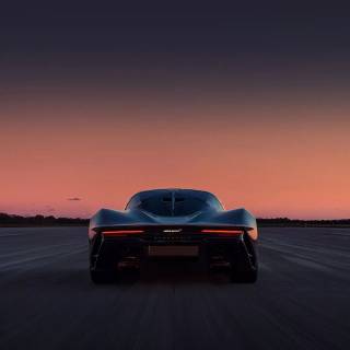 McLaren Speedtail iPhone wallpaper