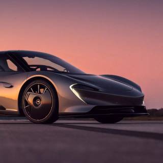 McLaren Speedtail iPhone wallpaper