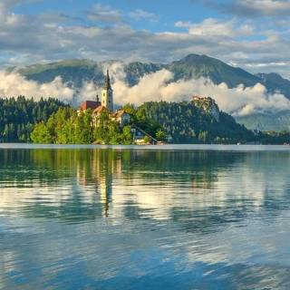 Bled iPhone wallpaper