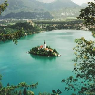 Bled iPhone wallpaper