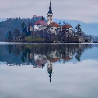 Bled iPhone wallpaper