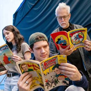 Rachel Brosnahan desktop wallpaper