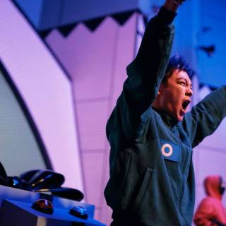 Squid Game Thanos wallpaper