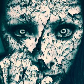 Scary women wallpaper