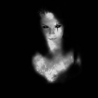 Scary women wallpaper