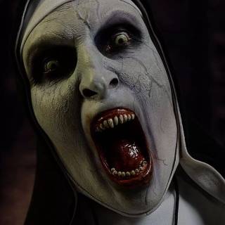 Scary women wallpaper