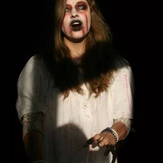 Scary women wallpaper