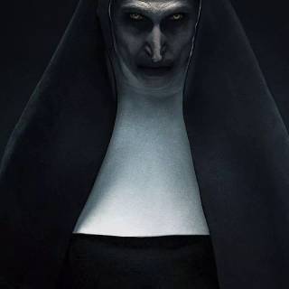 Scary women wallpaper