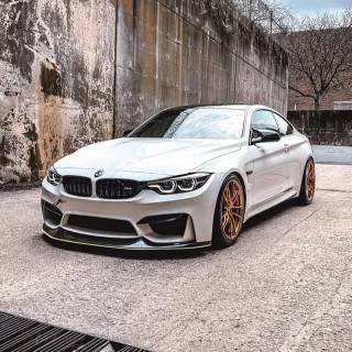 BMW M4 F80 wallpaper