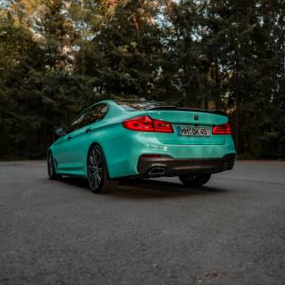 BMW portrait wallpaper