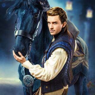 Jonathan Bailey wallpaper