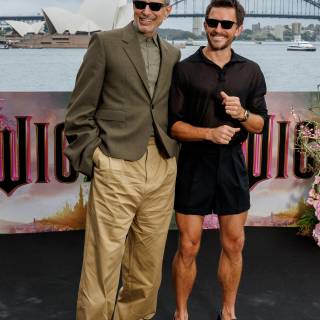 Jonathan Bailey wallpaper