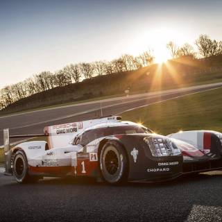 Hybrid car wallpaper