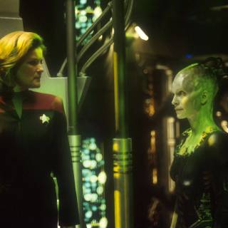 Kathryn Janeway wallpaper