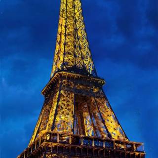 France night wallpaper