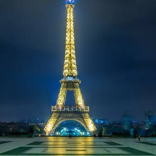 France night wallpaper