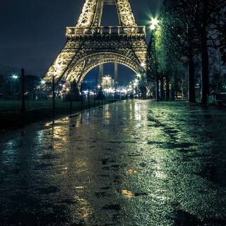 France night wallpaper