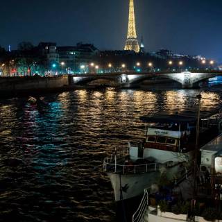 France night wallpaper