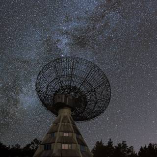 Radio telescope wallpaper