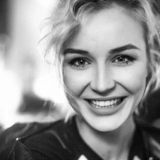 Polina Gagarina wallpaper