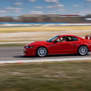 2000's red desktop wallpaper