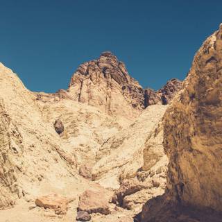 Desert rock wallpaper