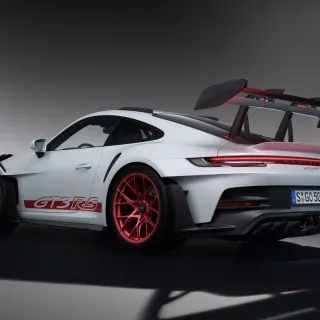 Porsche laptop 4k wallpaper